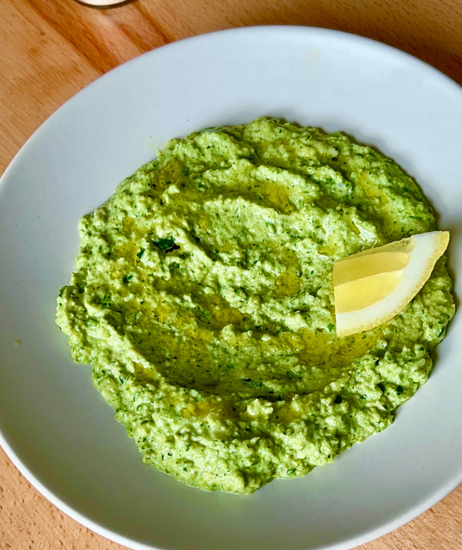 Zucchini garlic hummus dip